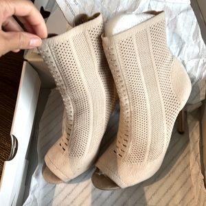 Aldo Nude Nylon Sandels